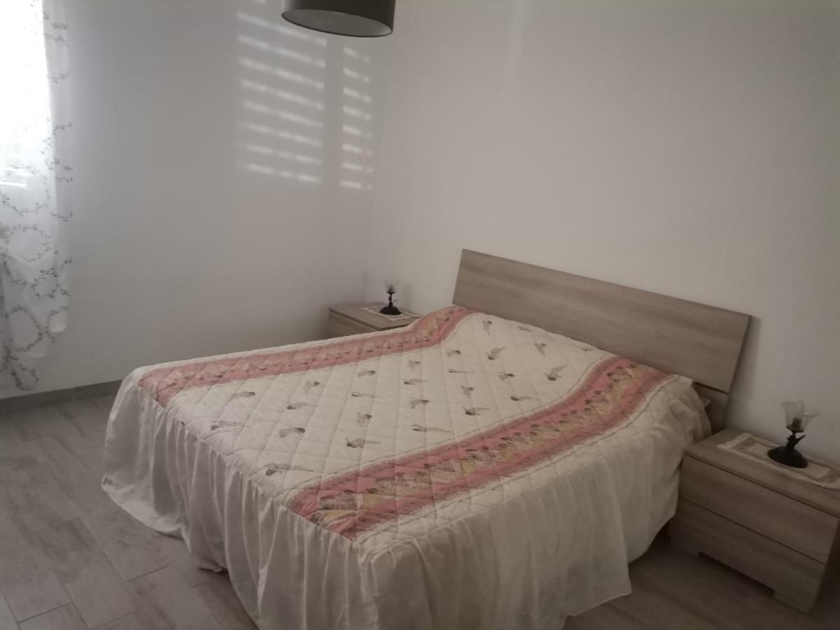 Recanati Taormina Beach Lägenhet Giardini Naxos Exteriör bild
